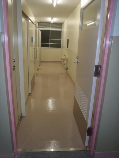森之宮小学校トイレ改造工事(H)