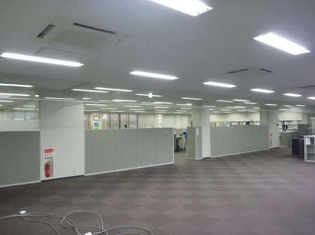近畿車軸株式会社　1A総合事務所・3E会議室棟改修工事