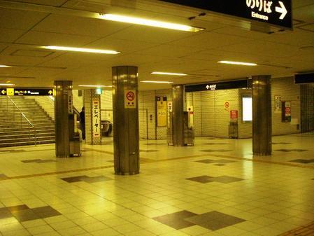 なかもず駅火災対策設備整備工事（建築の部）