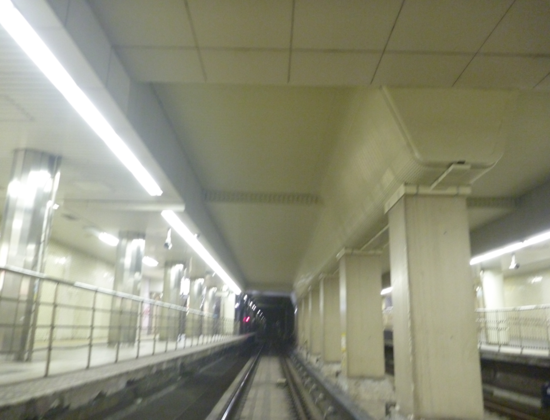 5号線阿波座駅軌道天井改良工事