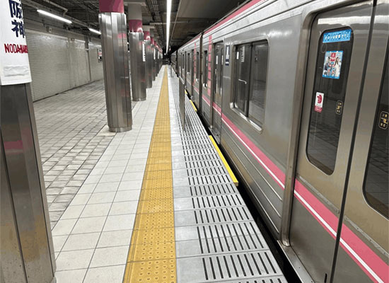 高速電気軌道第5号線野田阪神停留場エレベーター設置に伴う構築及び仕上げその他工事